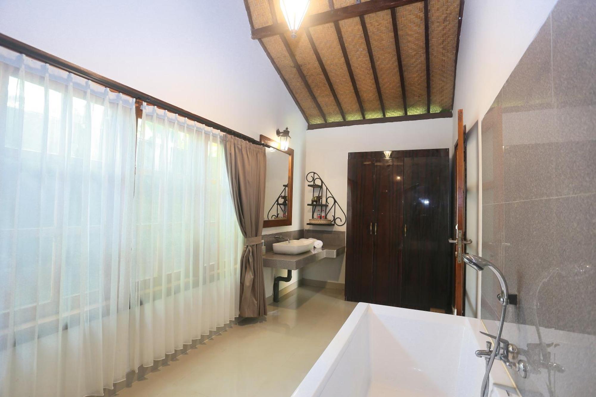 Dewantara Boutique Villa Resort Bali Umeanyar Exterior photo